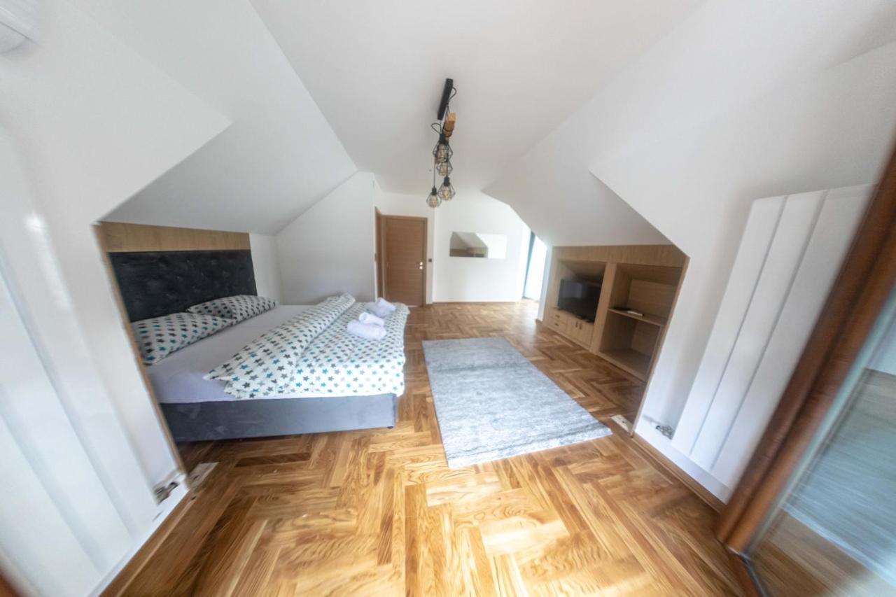 City Escape Luxury Villa Zuce Dış mekan fotoğraf